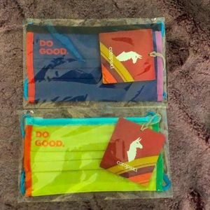 NWT Cotopaxi Reversible Facemasks